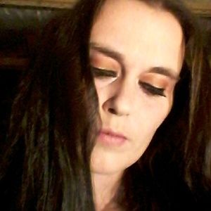 Meet your Posher, Candice